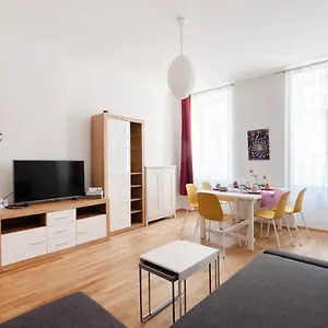 Raffaelgasse Apartament