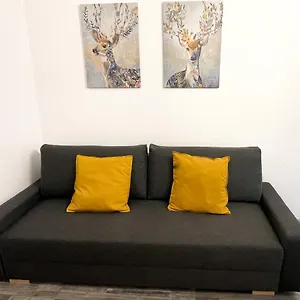 Cosy Studio Near Central Station Apartament