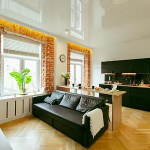 Wspolna 54a - Free Parking - Dla 6 Osob - 450 Metrow Od Dworca Centralnego I Zlotych Tarasow - Better Apartament Warszawa